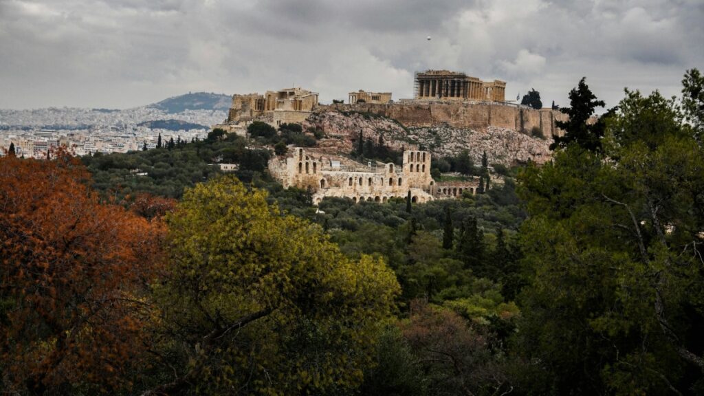 How Moldova WhatsApp bloggers can collaborate with UK advertisers in 2025