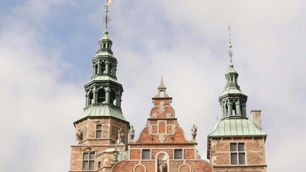 2025 Romania Snapchat All Category Advertising Rate Card