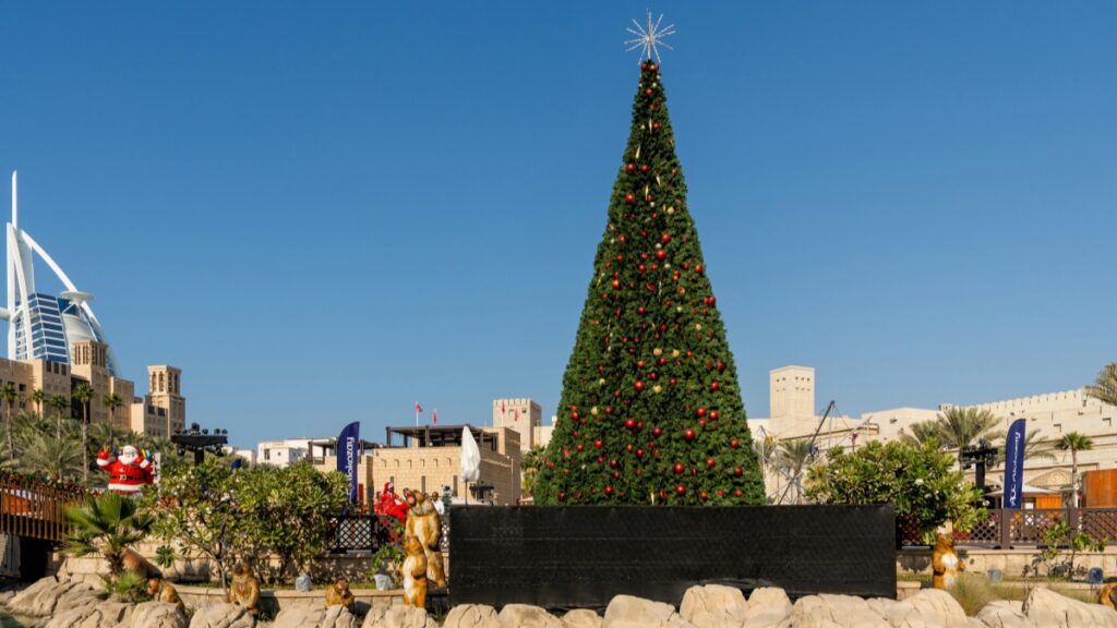 Descoperă cum brandurile din Emiratele Arabe Unite folosesc takeover-uri de influenceri pe Disney Plus pentru impact maxim.