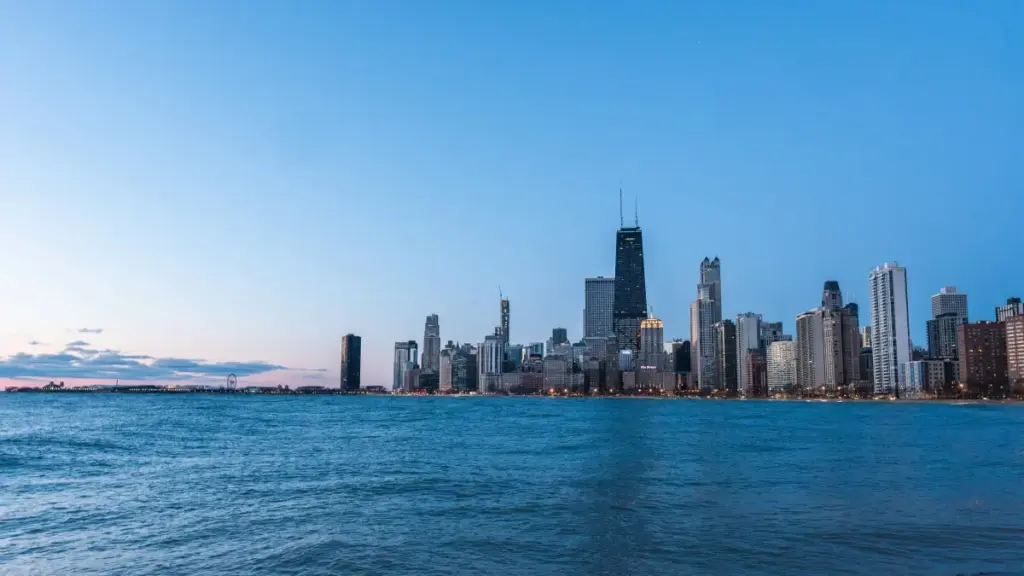 Ghid practic pentru advertiserii din Moldova: găsește creatori Threads spanioli pentru campanii de product seeding eficiente.