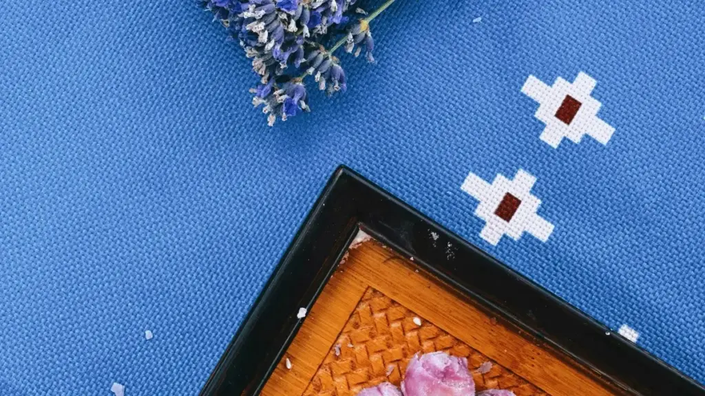 Ghid practic pentru advertiserii din Moldova despre cum să colaboreze cu creatorii Xiaohongshu din Australia pentru a crește descărcările de aplicații.