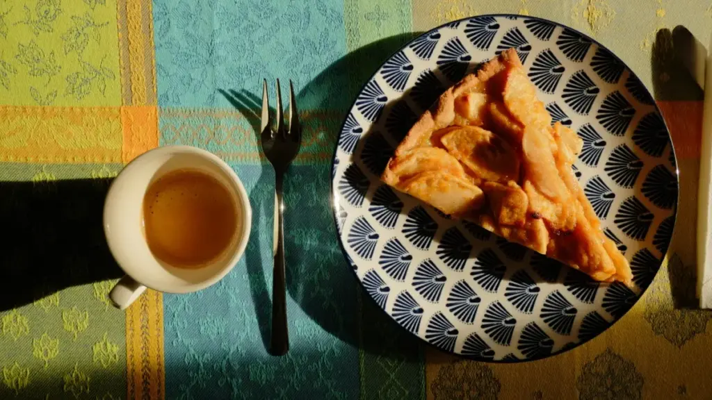 Ghid practic pentru advertiserii din Moldova: cum identifici, verifici și comisionezi creatori din Cehia care folosesc KakaoTalk pentru recenzii vizuale.