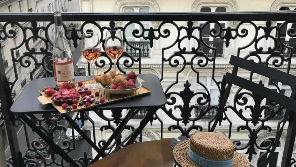 Ghid practic pentru advertiserii din Moldova: cum găsești și colaborezi cu creatori Amazon din Peru ca să atragi utilizatori nișă pentru trialuri SaaS.