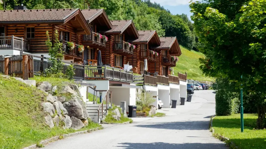 Ghid practic pentru advertiserii din Moldova: cum identifici, verifici și negociezi cu creatorii SoundCloud din Azerbaidjan pentru mesaje localizate și campanii autentice.