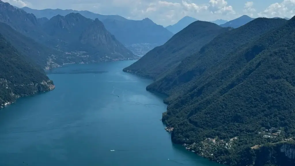 Ghid practic pentru creatori din Moldova: strategii pas-cu-pas ca să contactezi branduri finlandeze pe Etsy și să produci videoclipuri scurte branded care convertesc.