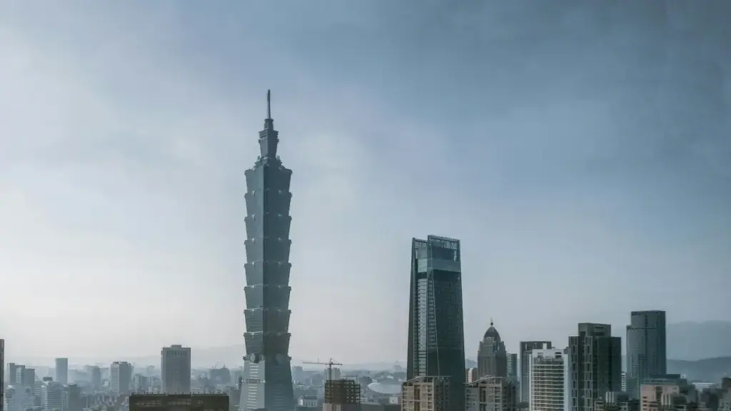 Ghid practic pentru creatori din Moldova: strategii pas-cu-pas ca să ajungi la branduri boliviene prin KakaoTalk și să le propui featuring cu artiști emergenți.