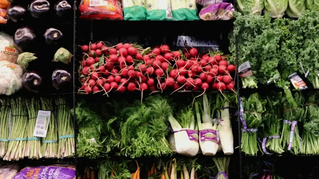 Ghid practic pentru advertiserii din Moldova: cum să identifici, evaluezi și contractezi creatori OnlyFans din Tunisia ca să promovezi tururi locale eficient și în siguranță.