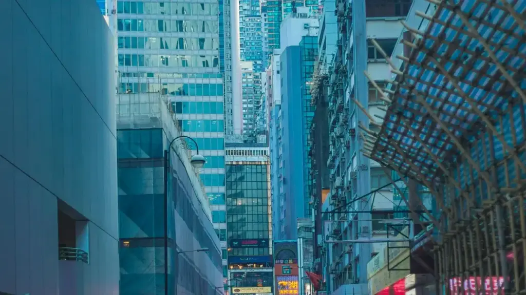 Ghid practic pentru creatori din Moldova: pași concreți, scripturi de outreach pe Line și cum să propui clipuri de unboxing și testimonial pentru branduri din Peru.