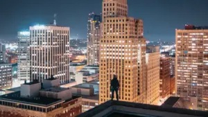 Ghid practic pentru advertiseri din Moldova: cum găsești creatori Disney Plus din Noua Zeelandă și îi potrivești cu microinfluenceri fără să arunci bugetul pe fereastră.